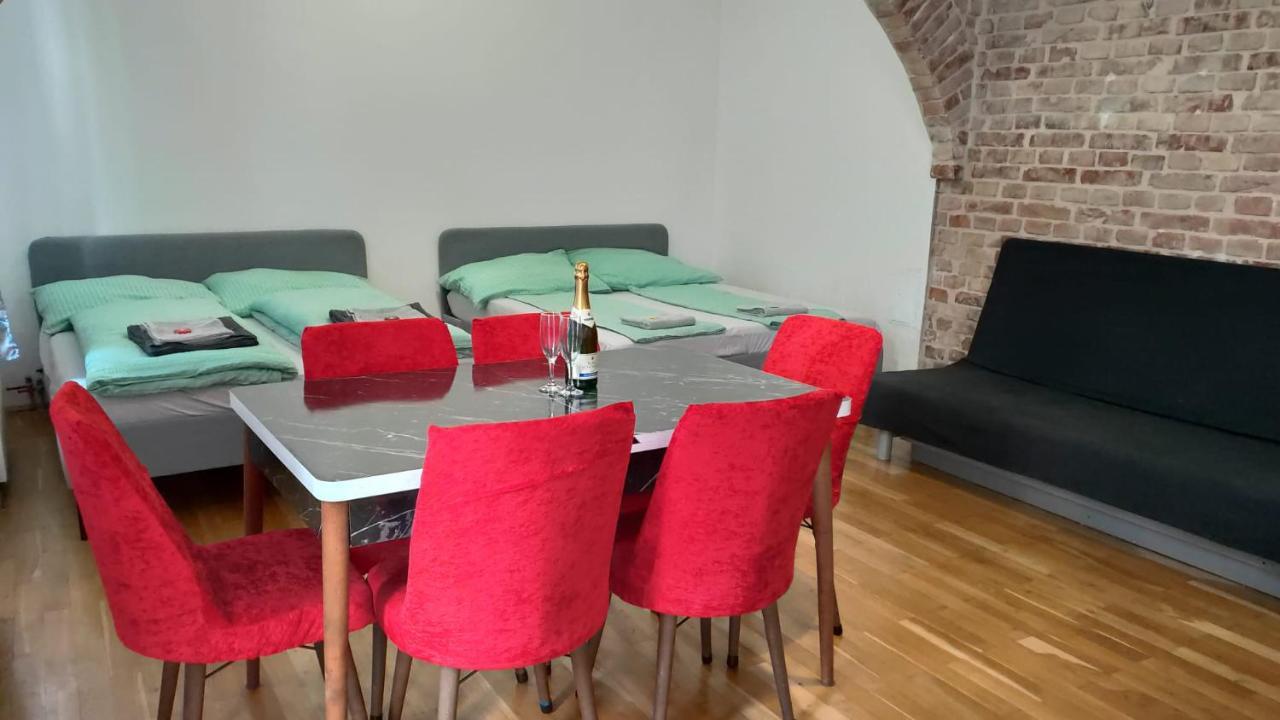 Cozynite Premium Apartment Stadthalle Vienne Extérieur photo