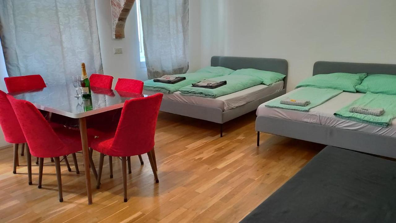 Cozynite Premium Apartment Stadthalle Vienne Extérieur photo